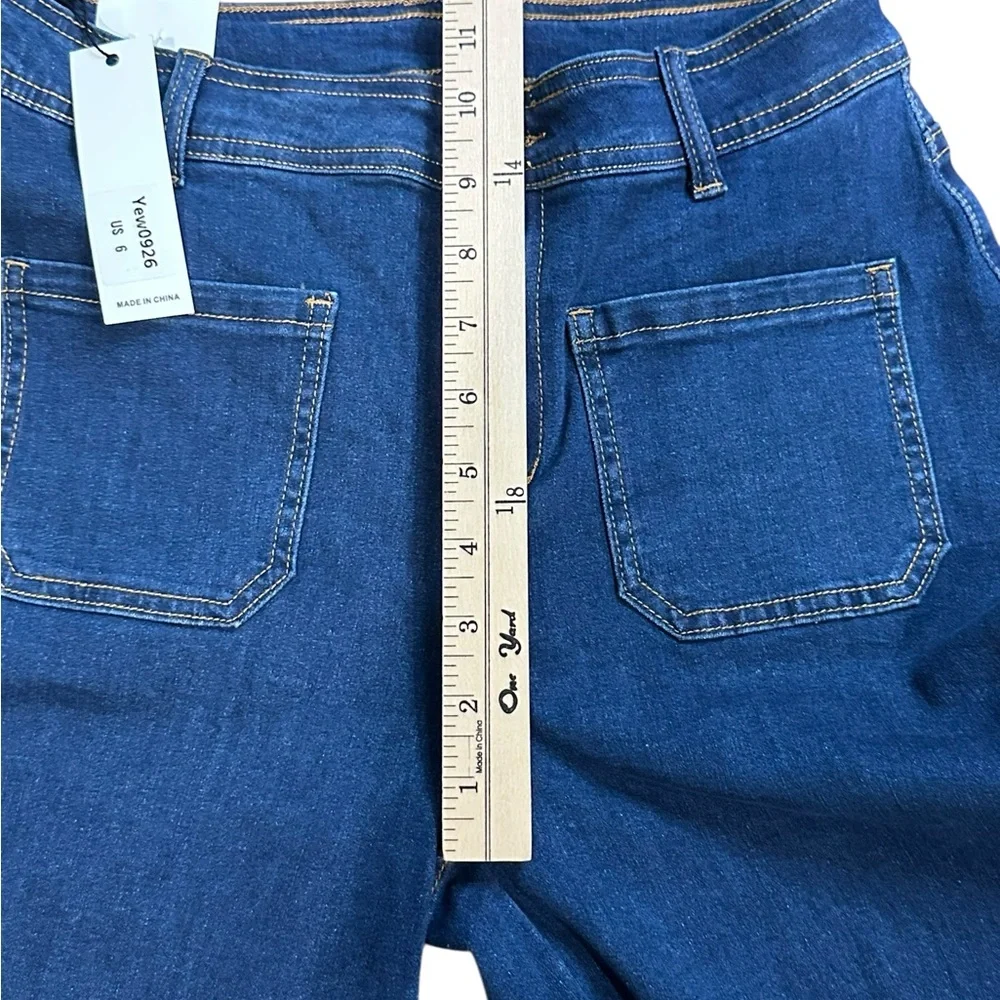 NWT Women’s Wide Leg Denim‎ Jeans – Medium Wash – Size 6